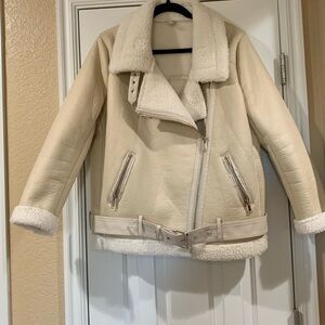 Fleece Moto jacket size medium, but not listed